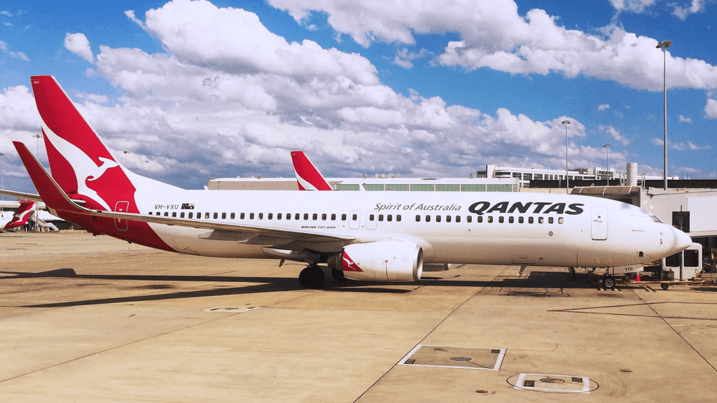 Qantas 737 Business Class - How does it stack up?