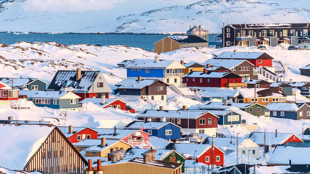 Greenland for Sale? A Gall–Peters Perspective on Cartographic Ego and Arctic Aspirations