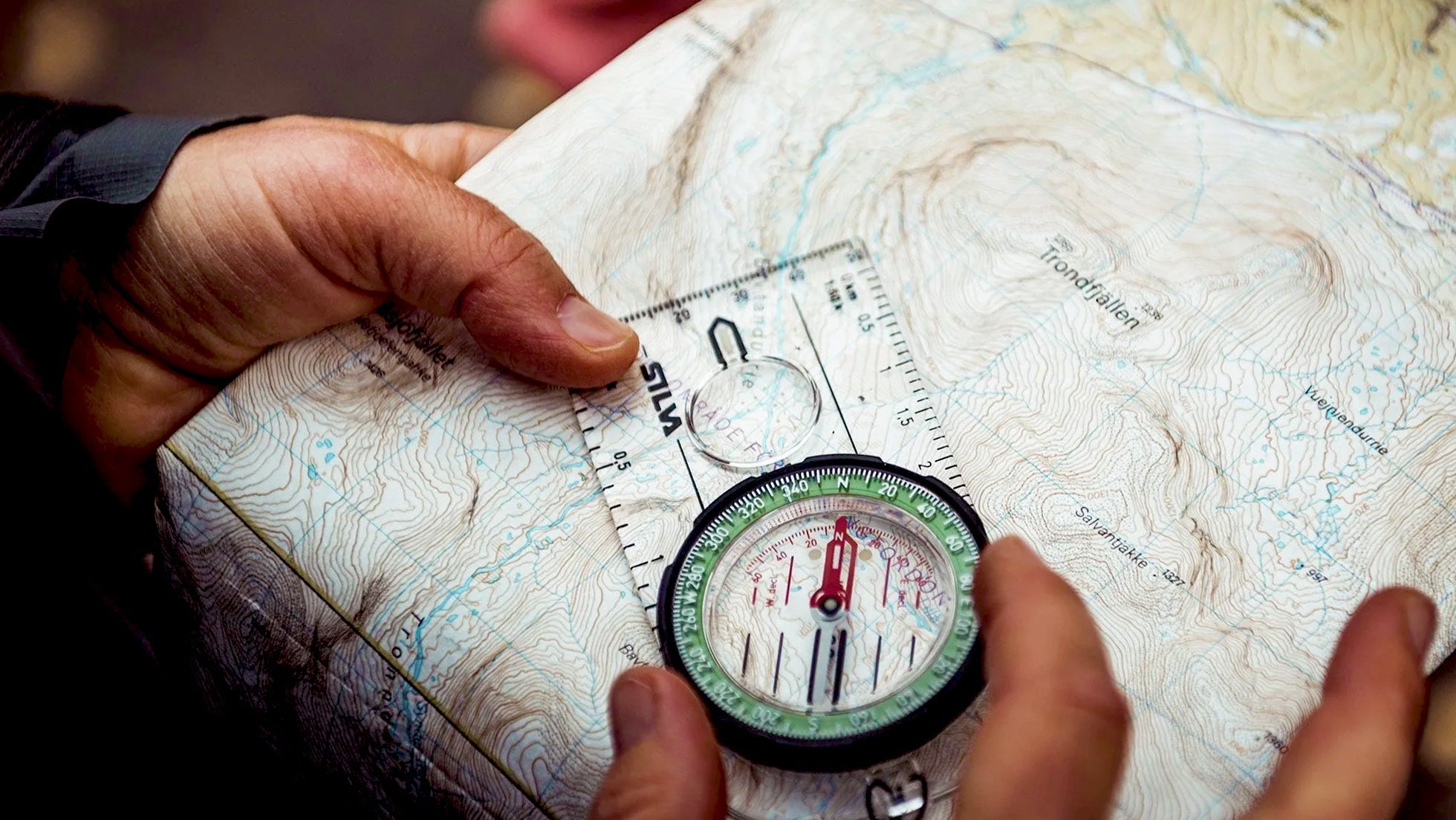 How to Read a Map —A Guide to Finding Your Way Without the Sat Nav